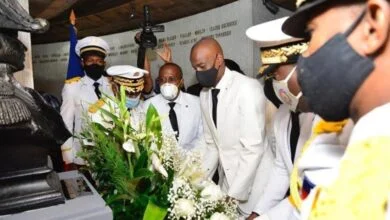 Le président Jovenel Moise évite le pont rouge pour une deuxième année consécutive (17 octobre 2020) - Pont Rouge