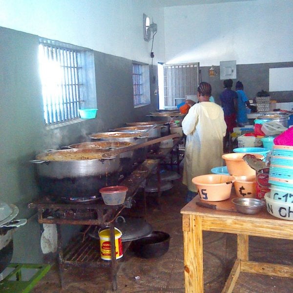 Prison civile des Cayes : Décès de quatre prisonniers pour cause de malnutrition - Cayes, Prison