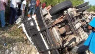 5 personnes tuées dans un accident aux Cayes. - Vaccin