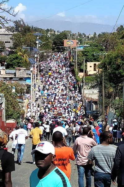 Port-au-Prince : Des milliers de manifestants dans les rues pour réclamer le départ de Jovenel Moïse - Carnaval, Jovenel Moïse