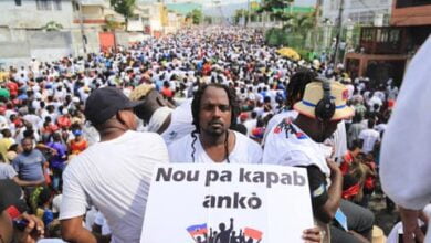 Haïti : Participation de « Izolan » à une manifestation contre la dictature - Izolan