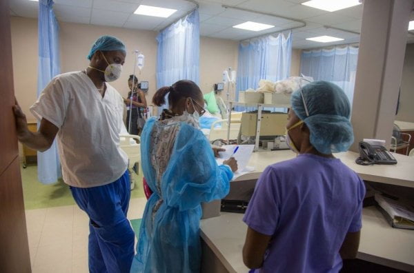 Par manque de moyens, les Centres GHESKIO fixent un prix pour les tests de Covid-19 - Covid-19