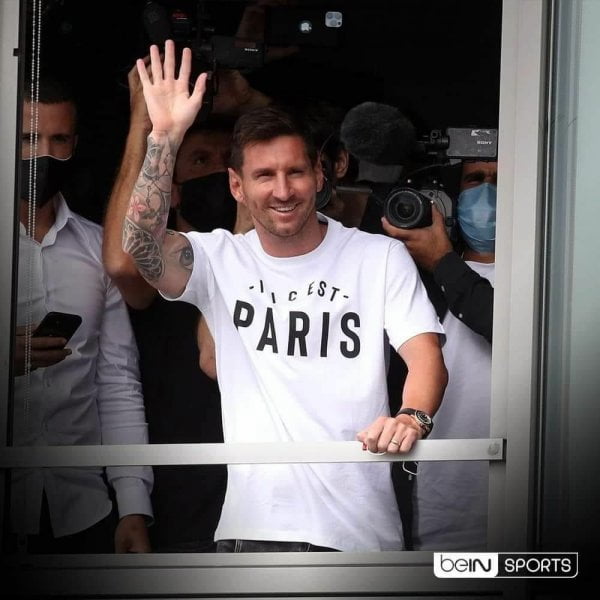 Lionel Messi à Paris pour la signature de son contrat - Lionel Messi