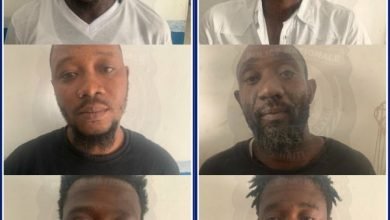 Arrestation de 6 membres de 400 mawozo par la police  - 400 Mawozo