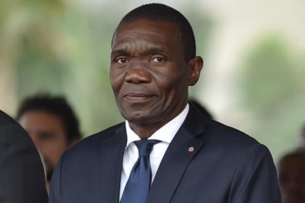 Haïti: le Sénat de la République cambriolé - Haïti, Joseph Lambert, Sénat haïtien