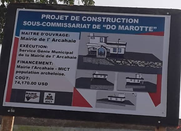 Pose de la première pierre de la construction du Sous-Commissariat de Do Marotte à Arcahaie - Arcahaie, Haïti, PNH, Pose de la première pierre pour la construction d'un sous-commissariat