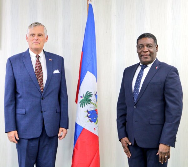 Le Chargé d’affaires américain Eric Stromayer rencontre le ministre de l’intérieur Lizst Quitel - Haïti insécurité, Litz Quitel