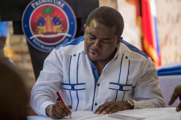 Un an après la signature de l'accord de la Primature, la débandade règne en Haïti -