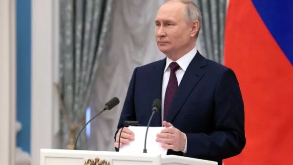 Crime de guerre : Le Président Russe Vladimir Poutine visé par un mandat d'arrêt international -