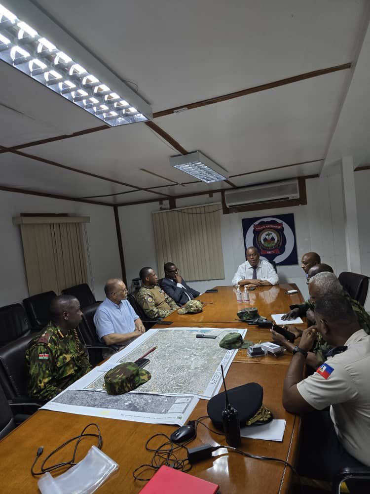 Garry Conille réaffirme l’engagement de son gouvernement aux côtés des forces de sécurité pour rétablir la paix en Haïti -