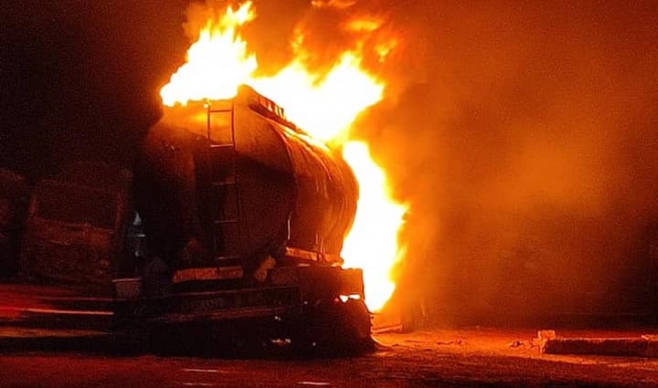 Tragédie : explosion d'un camion-citerne causant plus de 11 morts - camion-citerne, explosion